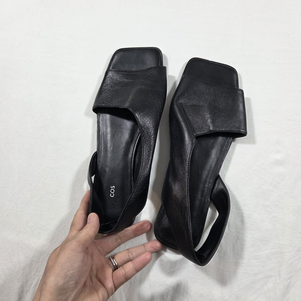 COS Black Slip-On Leather Sandals Square Toe Back Strap EUR 40 SIZE